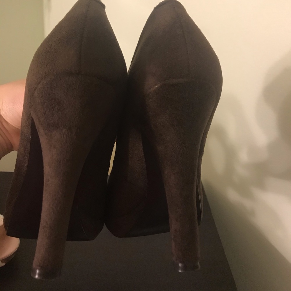 Vintage Apostrophe brown suede heels - Picture 4 of 5